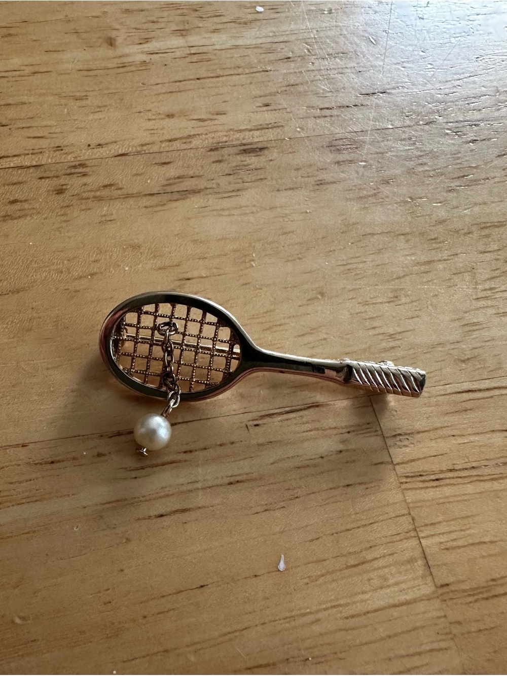 Tennis Racket Pearl Charm Brooch - Gold Tone